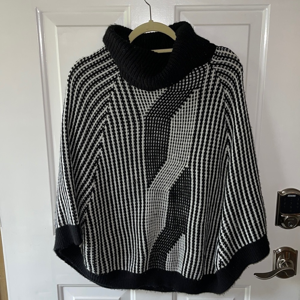 Calvin Klein Pancho